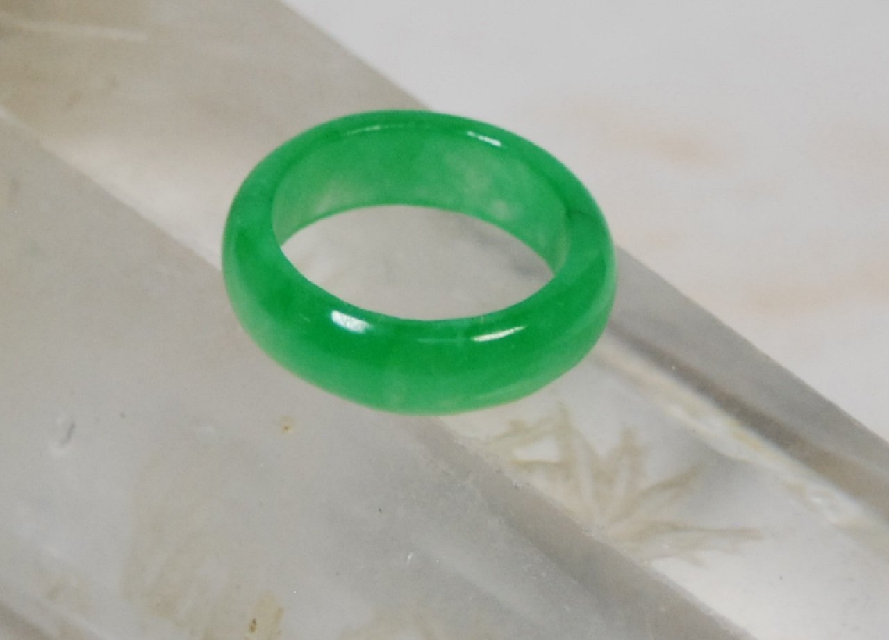 ドール❣️ミャンマー翡翠　九眼天珠　6-5 Amazon | △ミャンマー翡翠指輪10号（t96） | リング 通販